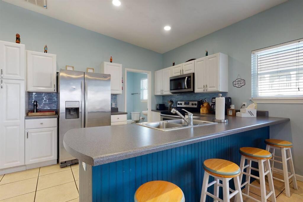 Eye-Catching Property W/ Picturesque Coastal Views Gulf Shores Esterno foto