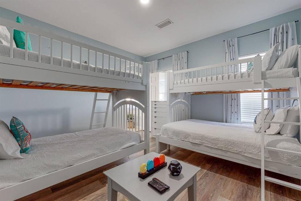 Eye-Catching Property W/ Picturesque Coastal Views Gulf Shores Esterno foto